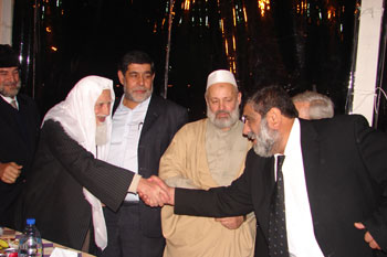 رجل الاعمال الحاج زهير قبلاوي يرحب بالشيخ الصيفي