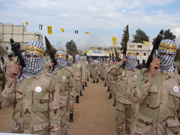 اقامت حركة فتح عرض عسكري ضخم بمناسبة الذكرى السنوية لانطلاقتها وشكل هذا العرض من مجموعة وحدات بقيادة العميد منير المقدح والقائد اللينو والقائد ابو عرب,حيث تضمن الحفل عروضات من حملة اسلحة قذائف ال B7 ورشاشات الكلشينكوف 