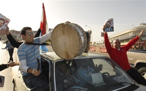 حشود على مساحة العاصمة شاركت في ذكرى اغتيال الرئيس رفيق الحريري مصدر الصور اي بي 