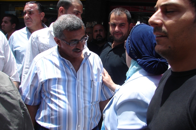 تحول شارع رياض الصلح في صيدا ظهر اليوم إلى ثكنة عسكرية بعد حصول تلاسن كاد يؤدي إلى اشتباكات بالأيدي لولا تدخل الجيش اللبناني    تصوير هلال حبلي