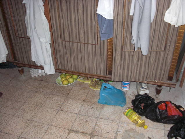 نهوند اسيرة وحشية الاب منذ احد عشر عاما في صيدا .بانتظار يد العون و المساعد صيدا-عفيف الجردلي